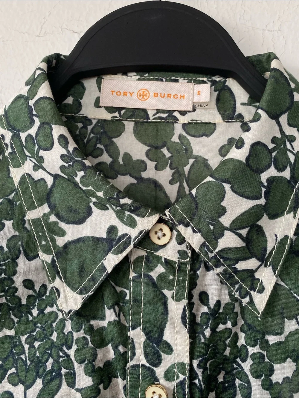 Tory Burch Womens Green White Vine Pattern Brigitte Button Up cotton top Size 6